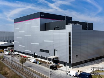 ELEKTROBUSY MAN BUDOU VYBAVENY NOVÝMI BATERIEMI VLASTNÍ VÝROBY